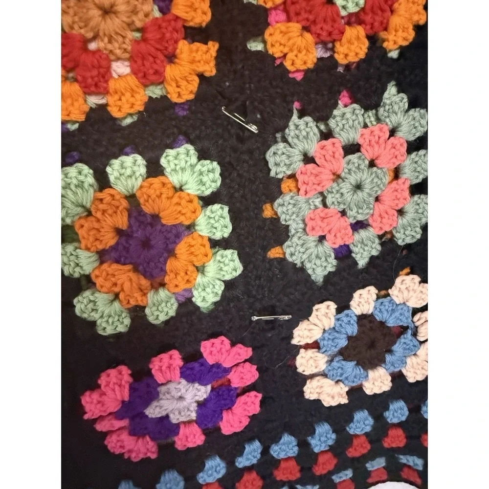 VTG Crochet Roseanne Granny Square Afghan Throw Cottagecore ~160